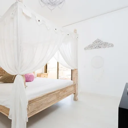 Luxury Bungalow Дом отдыха *